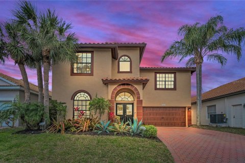 Casa en venta en Tampa, Florida, 4 dormitorios, 274.25 m2 № 1649995 - foto 2