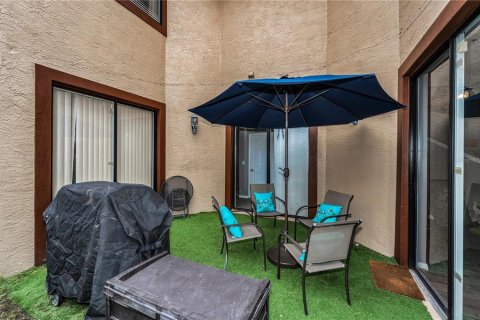Casa en venta en Tampa, Florida, 4 dormitorios, 274.25 m2 № 1649995 - foto 7