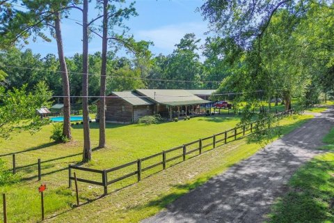House in Macclenny, Florida 3 bedrooms, 212 sq.m. № 1842175 - photo 7