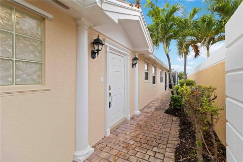 House in Venice, Florida 2 bedrooms, 140.56 sq.m. № 1630554 - photo 6