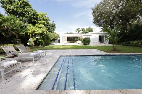 Casa en alquiler en Biscayne Park, Florida, 3 dormitorios, 163.6 m2 № 2018221 - foto 11
