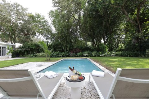 Casa en alquiler en Biscayne Park, Florida, 3 dormitorios, 163.6 m2 № 2018221 - foto 12