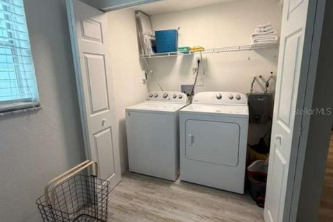 Снять в аренду виллу или дом в Тампа, Флорида 5 комнат, 120.4м2, № 2221368 - фото 9