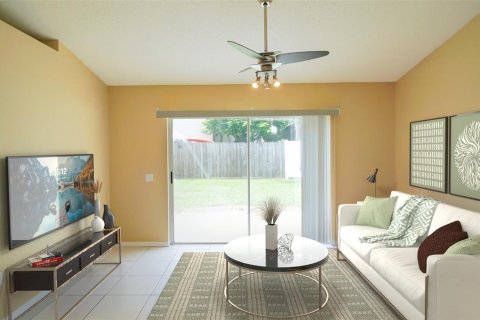 House in Valrico, Florida 3 bedrooms, 133.78 sq.m. № 1919725 - photo 4