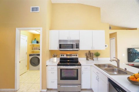 House in Valrico, Florida 3 bedrooms, 133.78 sq.m. № 1919725 - photo 3