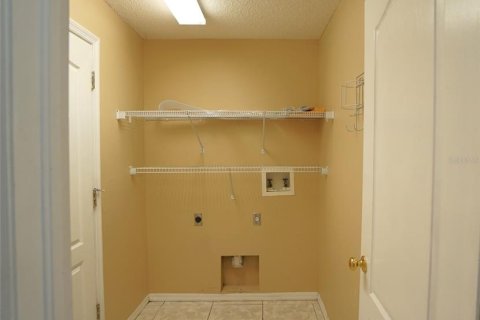 House in Valrico, Florida 3 bedrooms, 133.78 sq.m. № 1919725 - photo 10