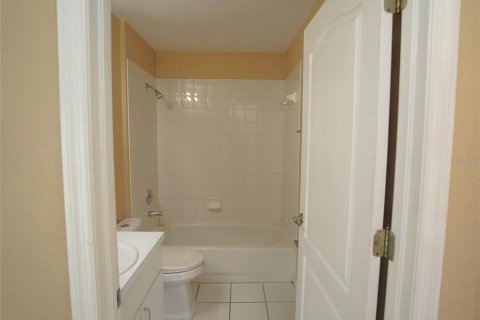 House in Valrico, Florida 3 bedrooms, 133.78 sq.m. № 1919725 - photo 23