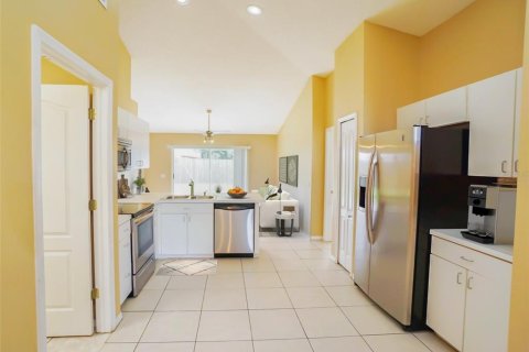 House in Valrico, Florida 3 bedrooms, 133.78 sq.m. № 1919725 - photo 2