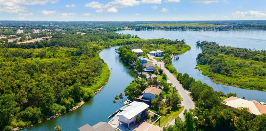 Villa ou maison à Bradenton, Floride 2 chambres, 133.22 m2 № 1765437