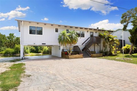 Casa en venta en Bradenton, Florida, 2 dormitorios, 133.22 m2 № 1765437 - foto 2