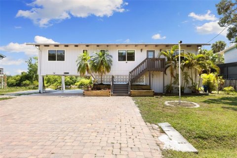 Casa en venta en Bradenton, Florida, 2 dormitorios, 133.22 m2 № 1765437 - foto 3