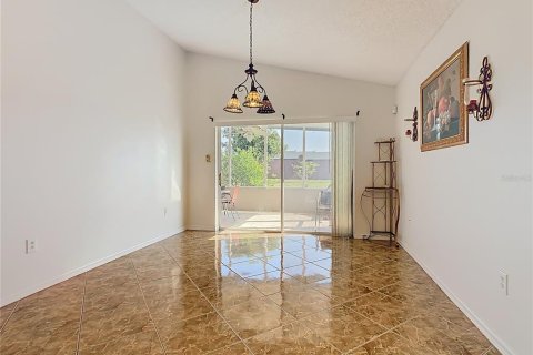Casa en venta en Davenport, Florida, 4 dormitorios, 152.27 m2 № 2211899 - foto 8