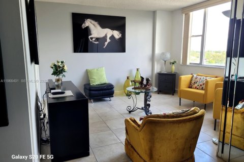 Купить кондоминиум в Холливуд, Флорида 2 спальни, 105.17м2, № 2046402 - фото 6