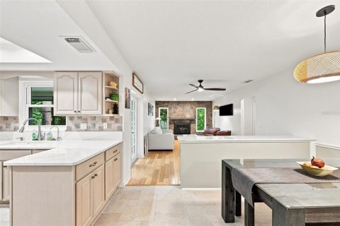 Villa ou maison à vendre à Tampa, Floride: 3 chambres, 155.05 m2 № 2287009 - photo 20