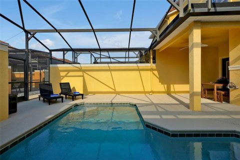 Touwnhouse à vendre à Kissimmee, Floride: 4 chambres, 175.03 m2 № 2420323 - photo 24