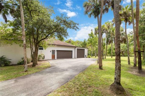 Villa ou maison à vendre à Cocoa, Floride: 3 chambres, 234.21 m2 № 1909792 - photo 2