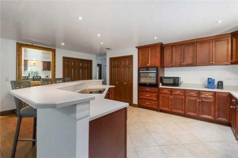 Villa ou maison à vendre à Cocoa, Floride: 3 chambres, 234.21 m2 № 1909792 - photo 10