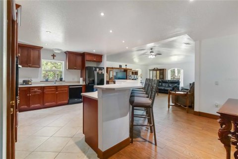 Villa ou maison à vendre à Cocoa, Floride: 3 chambres, 234.21 m2 № 1909792 - photo 8