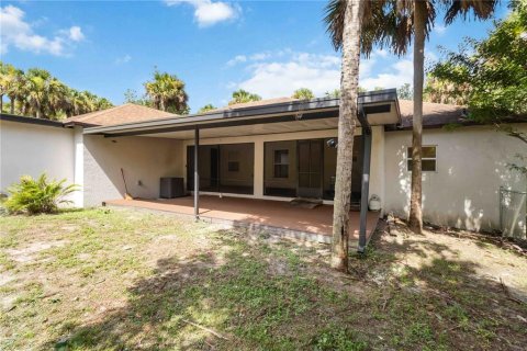 Villa ou maison à vendre à Cocoa, Floride: 3 chambres, 234.21 m2 № 1909792 - photo 30