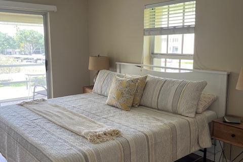 Condo in Palm Beach Gardens, Florida, 2 bedrooms  № 2245411 - photo 17