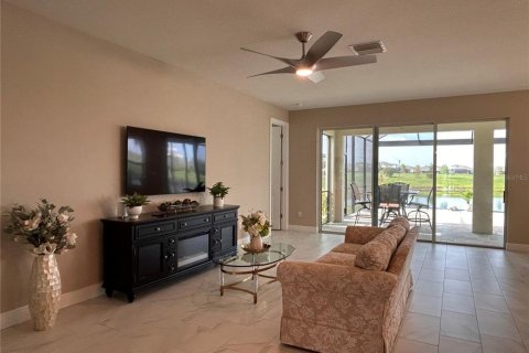 Villa ou maison à louer à Apollo Beach, Floride: 4 chambres, 186.73 m2 № 2283776 - photo 30