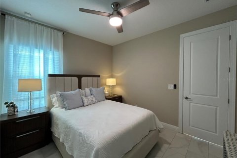 Villa ou maison à louer à Apollo Beach, Floride: 4 chambres, 186.73 m2 № 2283776 - photo 13