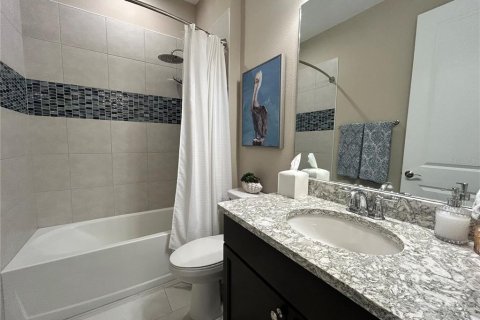Villa ou maison à louer à Apollo Beach, Floride: 4 chambres, 186.73 m2 № 2283776 - photo 11
