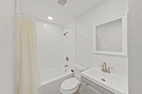 Купить кондоминиум в Клируотер, Флорида 3 комнаты, 46.45м2, № 2098774 - фото 13