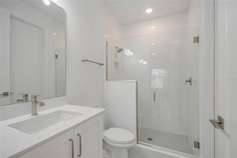 Townhouse in Orlando, Florida 3 bedrooms, 185.62 sq.m. № 2198740 - photo 14