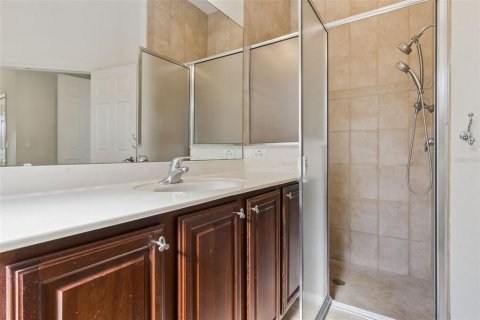 House in Clermont, Florida 5 bedrooms, 337.7 sq.m. № 2097070 - photo 14
