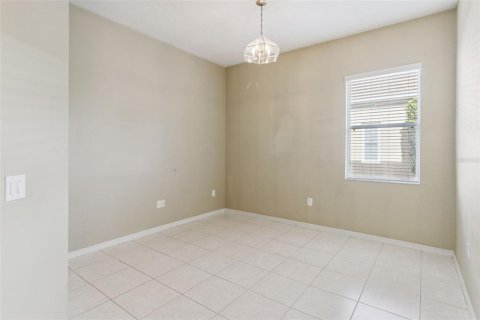 House in Clermont, Florida 5 bedrooms, 337.7 sq.m. № 2097070 - photo 26