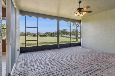House in Clermont, Florida 5 bedrooms, 337.7 sq.m. № 2097070 - photo 23