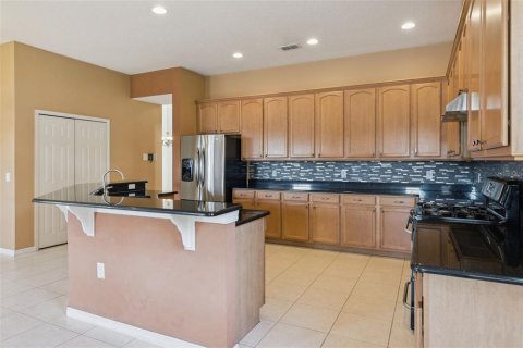 House in Clermont, Florida 5 bedrooms, 337.7 sq.m. № 2097070 - photo 21
