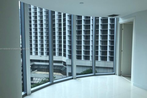 Copropriété à vendre à Miami, Floride: 2 chambres, 157.38 m2 № 1967921 - photo 2