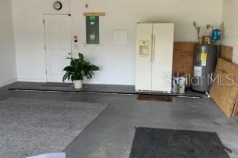 Casa en venta en Deltona, Florida, 3 dormitorios, 164.44 m2 № 1918552 - foto 15