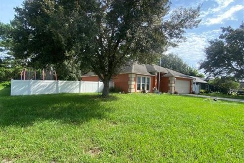 Casa en venta en Deltona, Florida, 3 dormitorios, 164.44 m2 № 1918552 - foto 4