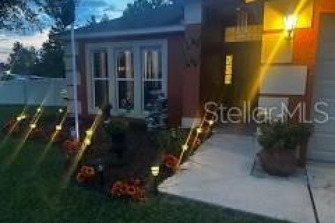 Casa en venta en Deltona, Florida, 3 dormitorios, 164.44 m2 № 1918552 - foto 19