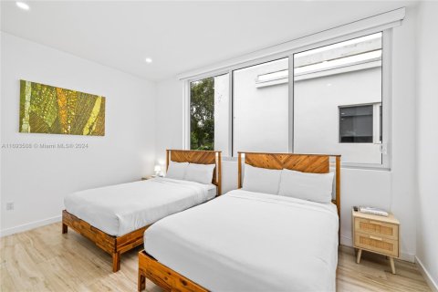 Купить виллу или дом в Майами, Флорида 5 спален, 336.68м2, № 1452207 - фото 30