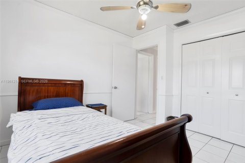 Villa ou maison à vendre à Weston, Floride: 4 chambres, 170.48 m2 № 2022121 - photo 25