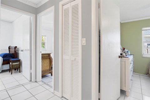 Villa ou maison à vendre à Weston, Floride: 4 chambres, 170.48 m2 № 2022121 - photo 26