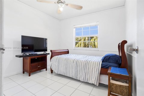 Villa ou maison à vendre à Weston, Floride: 4 chambres, 170.48 m2 № 2022121 - photo 24