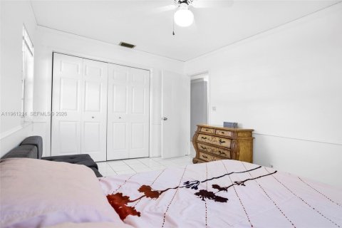 Villa ou maison à vendre à Weston, Floride: 4 chambres, 170.48 m2 № 2022121 - photo 22