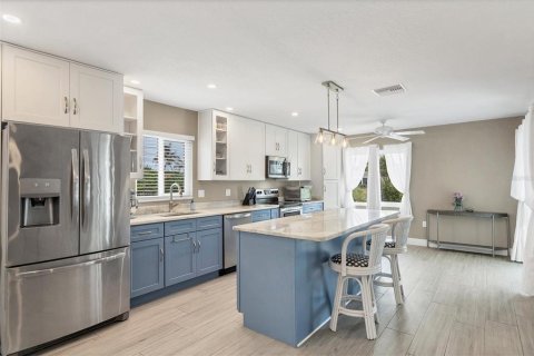 Villa ou maison à vendre à Rotonda, Floride: 3 chambres, 146.6 m2 № 1904120 - photo 4