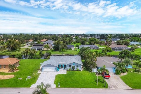 Villa ou maison à vendre à Rotonda, Floride: 3 chambres, 146.6 m2 № 1904120 - photo 6