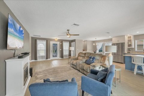 Villa ou maison à vendre à Rotonda, Floride: 3 chambres, 146.6 m2 № 1904120 - photo 8