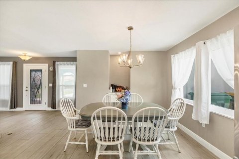 Villa ou maison à vendre à Rotonda, Floride: 3 chambres, 146.6 m2 № 1904120 - photo 15