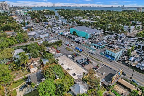 Immobilier commercial à vendre à Miami, Floride № 1959763 - photo 8