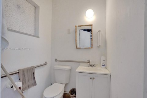 Immobilier commercial à vendre à Miami, Floride № 1959763 - photo 25