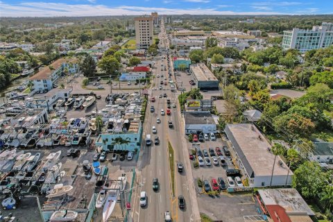 Immobilier commercial à vendre à Miami, Floride № 1959763 - photo 5