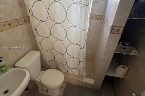 Appartement à louer à Miami, Floride: 2 chambres, 55.74 m2 № 1941767 - photo 8